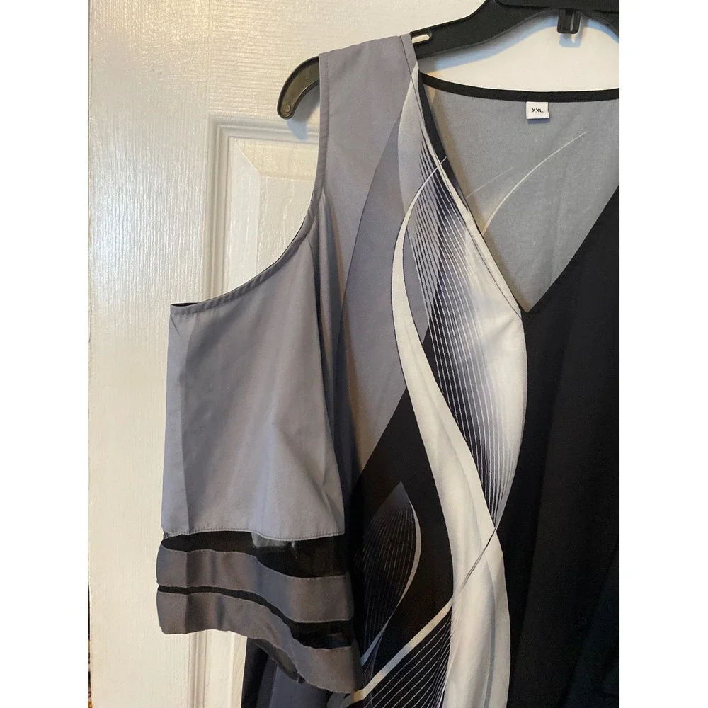 Abstract Graphic Cold Shoulder V-Neck Tunic Top Black Grey White XXL